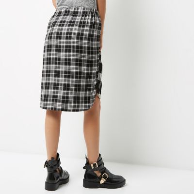 Black check tied waist midi skirt